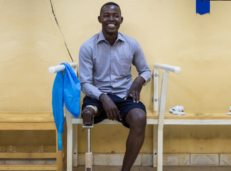 Mycetoma-Faris-lost-his-leg-ICRC